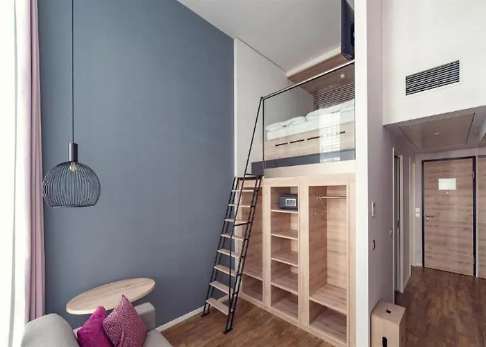 Roomz & Conference Center Prater 4*